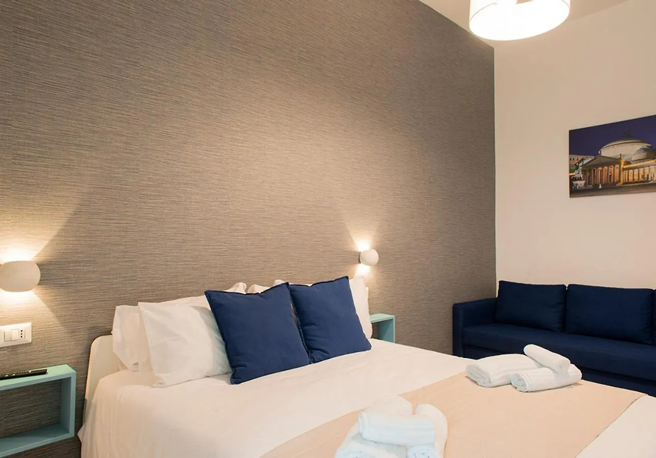 Hotel Sacred Mile Neapol 0*,